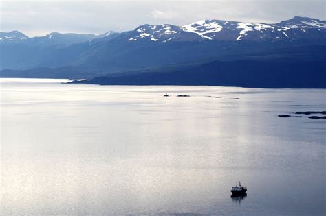 Crossing Drake Lake /Drake passage on a good day